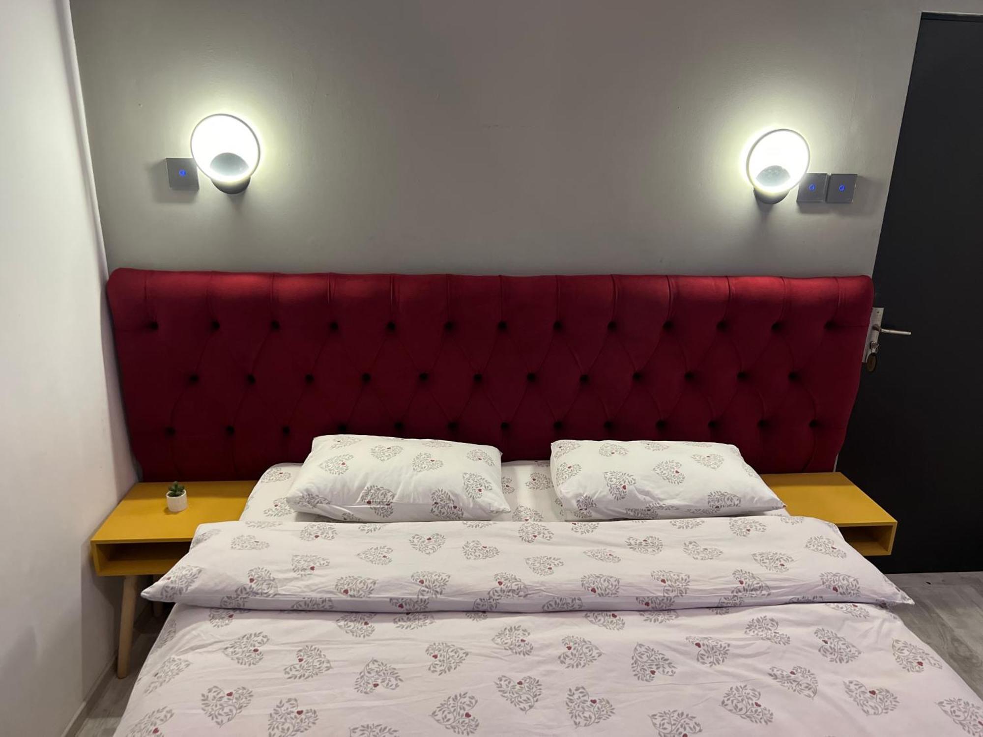 Aigi Rooms Vila Busteni Exterior photo